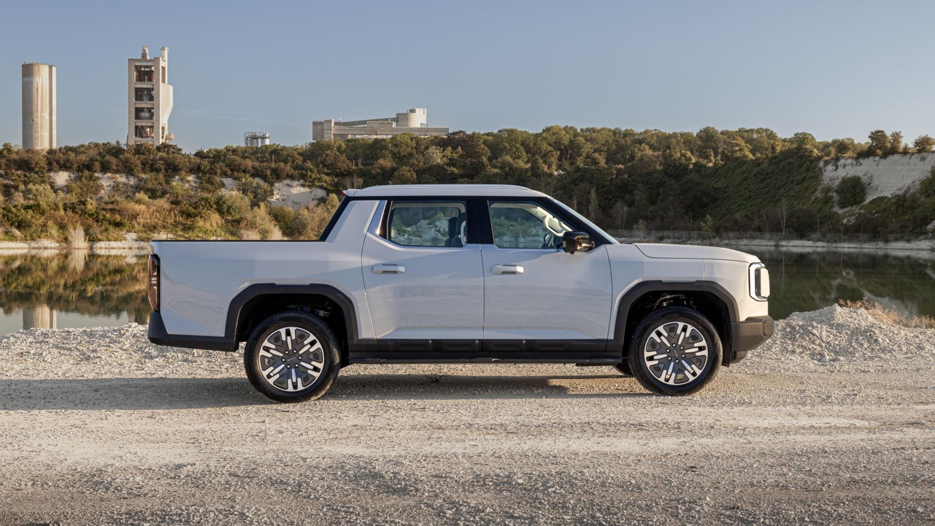 Maxus eTerron 9 (2024)