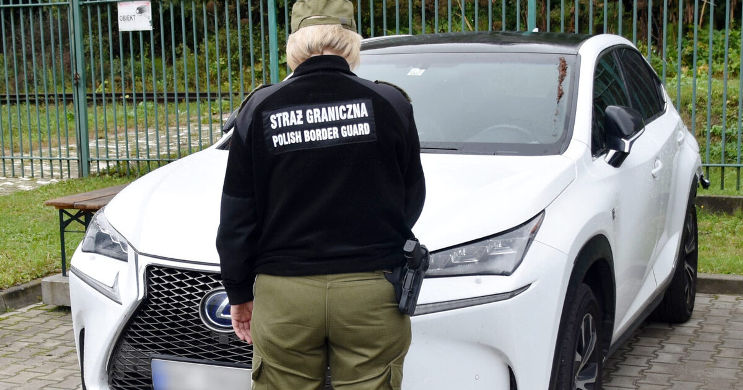 Lexus NX 300h zatrzymany na granicy z Ukrainą