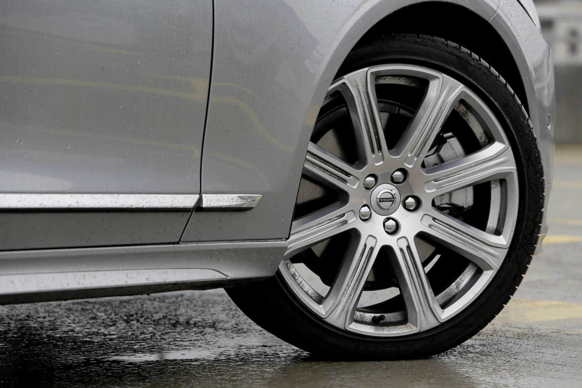 Volvo V90 D5 AWD - czy to najlepsze kombi w klasie?