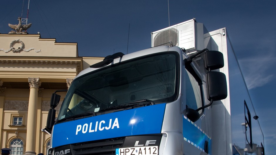 Mobilne centra dowodzenia dla stołecznej policji