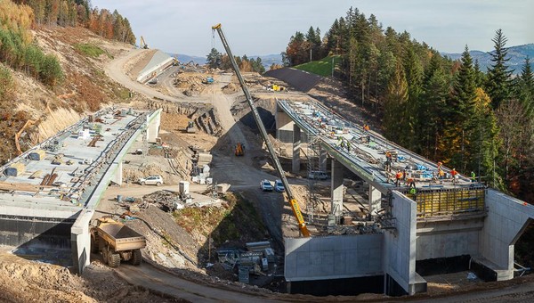 Po zawaleniu się stropu drogowcy wracają do drążenia tunelu na S1
