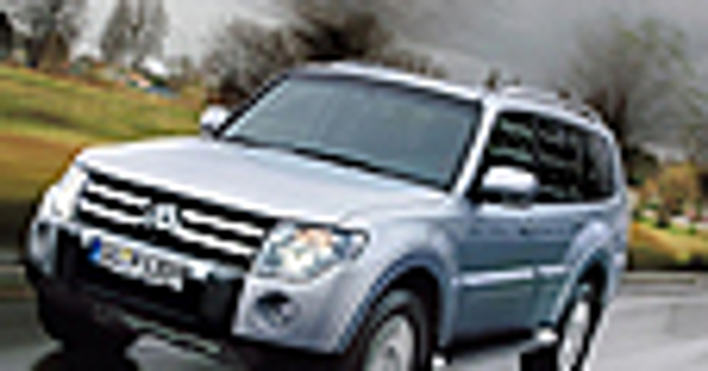 Mitsubishi Pajero 3.8 Instyle - Konserwatywne 4x4