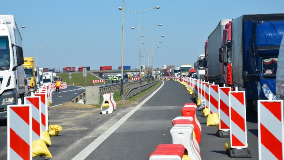 Nowa organizacja ruchu na A1 Tuszyn-Piotrków Tryb.