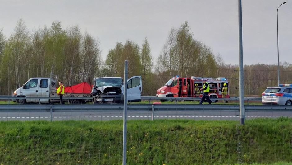 Wypadek na A2 pod Warszawą