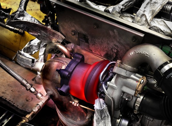 Oleje syntetyczne do nowoczesnych silników z turbo