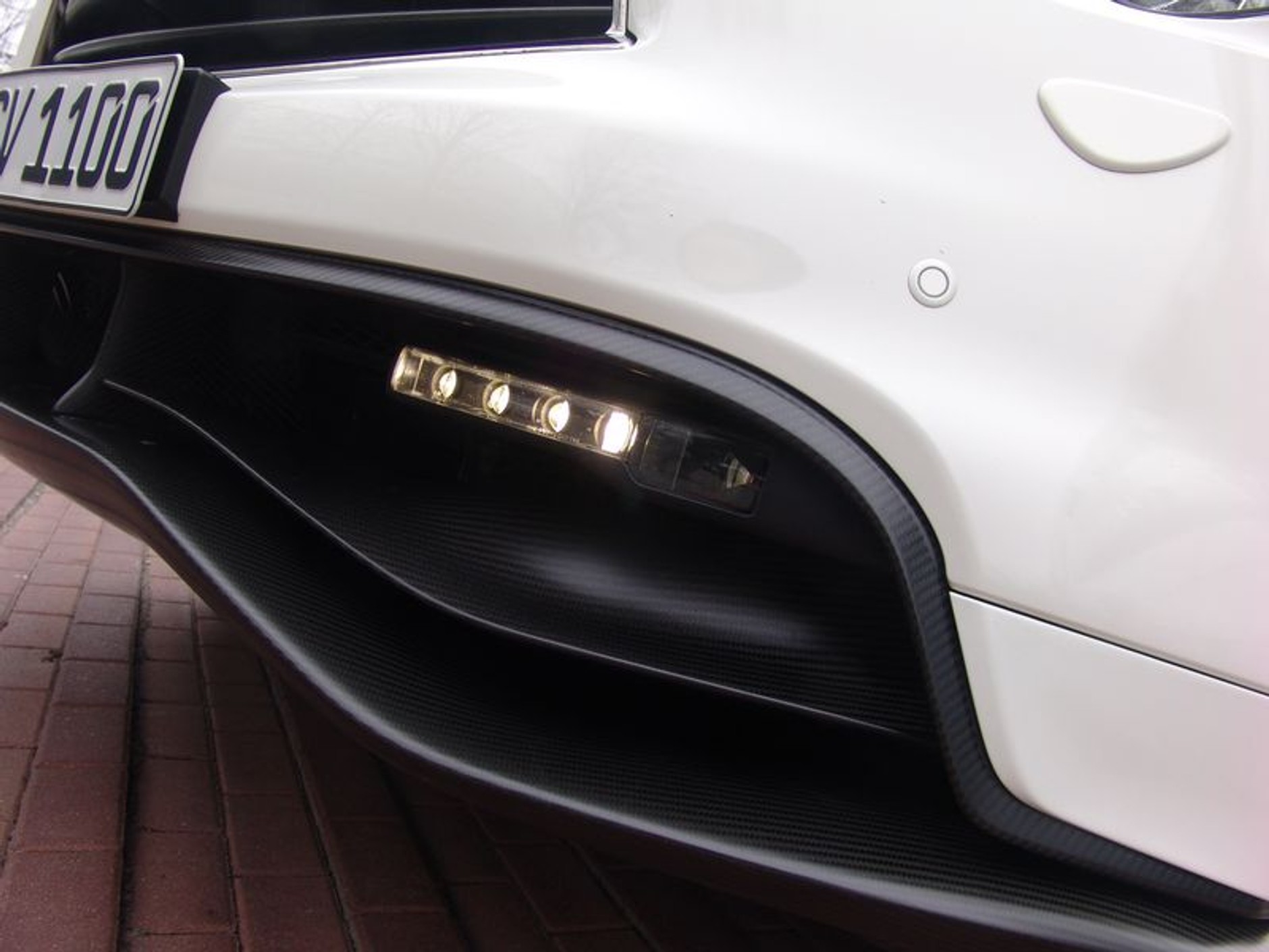 Infiniti FX Vettel Edition 5.0 420 KM