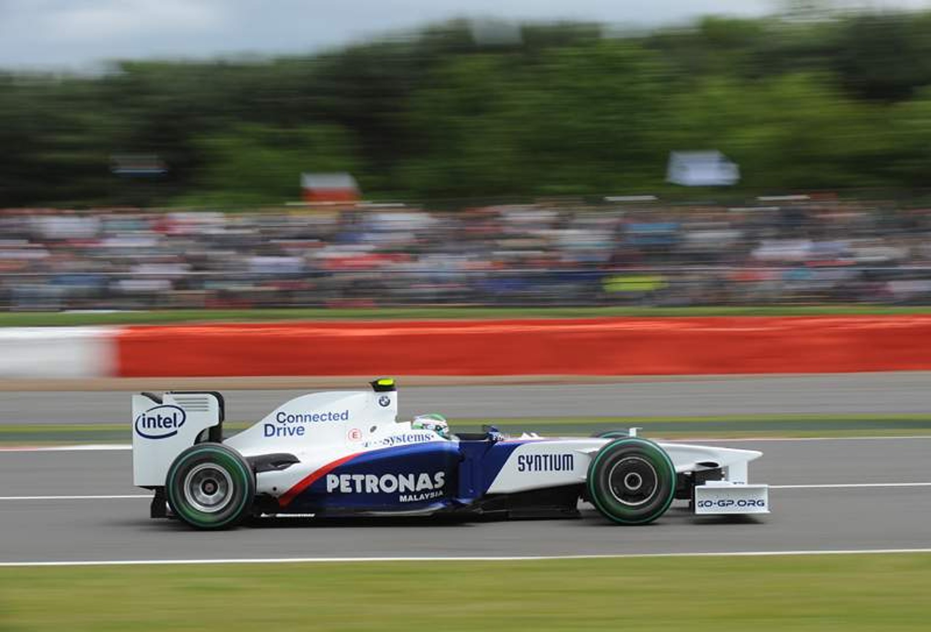 Grand Prix Wielkiej Brytanii 2009: trzeci triumf Vettela (fotogaleria)