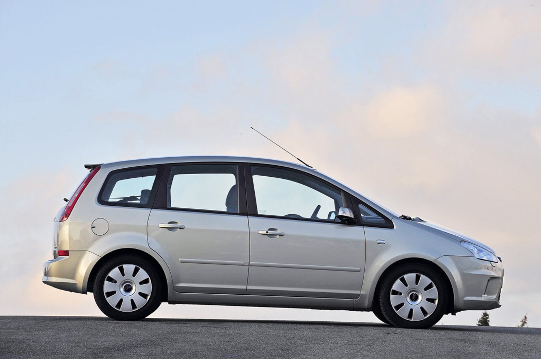 Sprawdzamy które auta mają najprzestronniejsze wnętrza