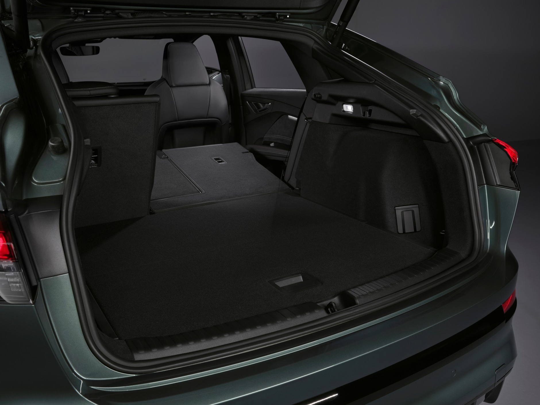 Audi Q4 i Q4 Sportback e-tron 2026