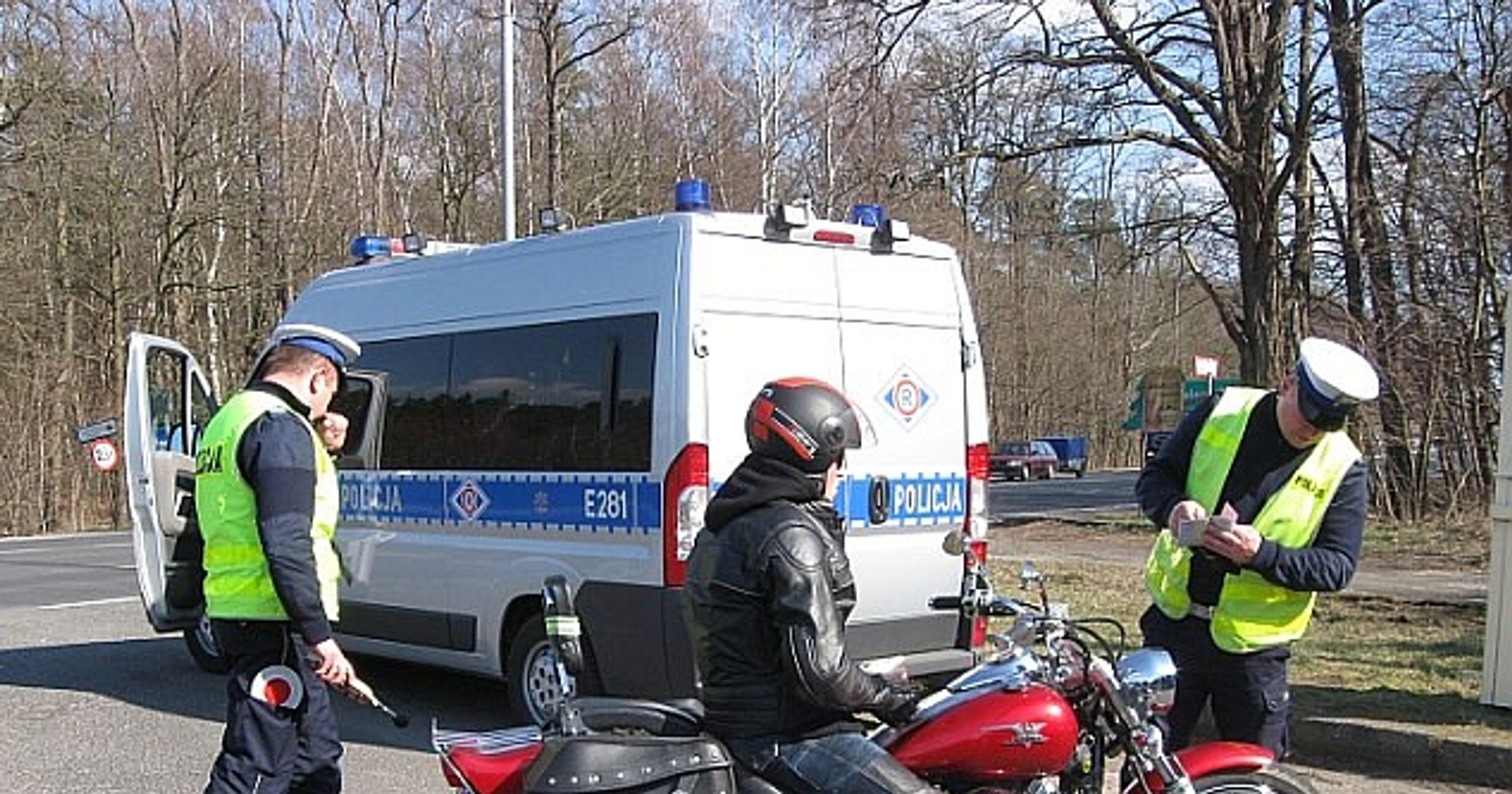 Policja sprawdza układy wydechowe