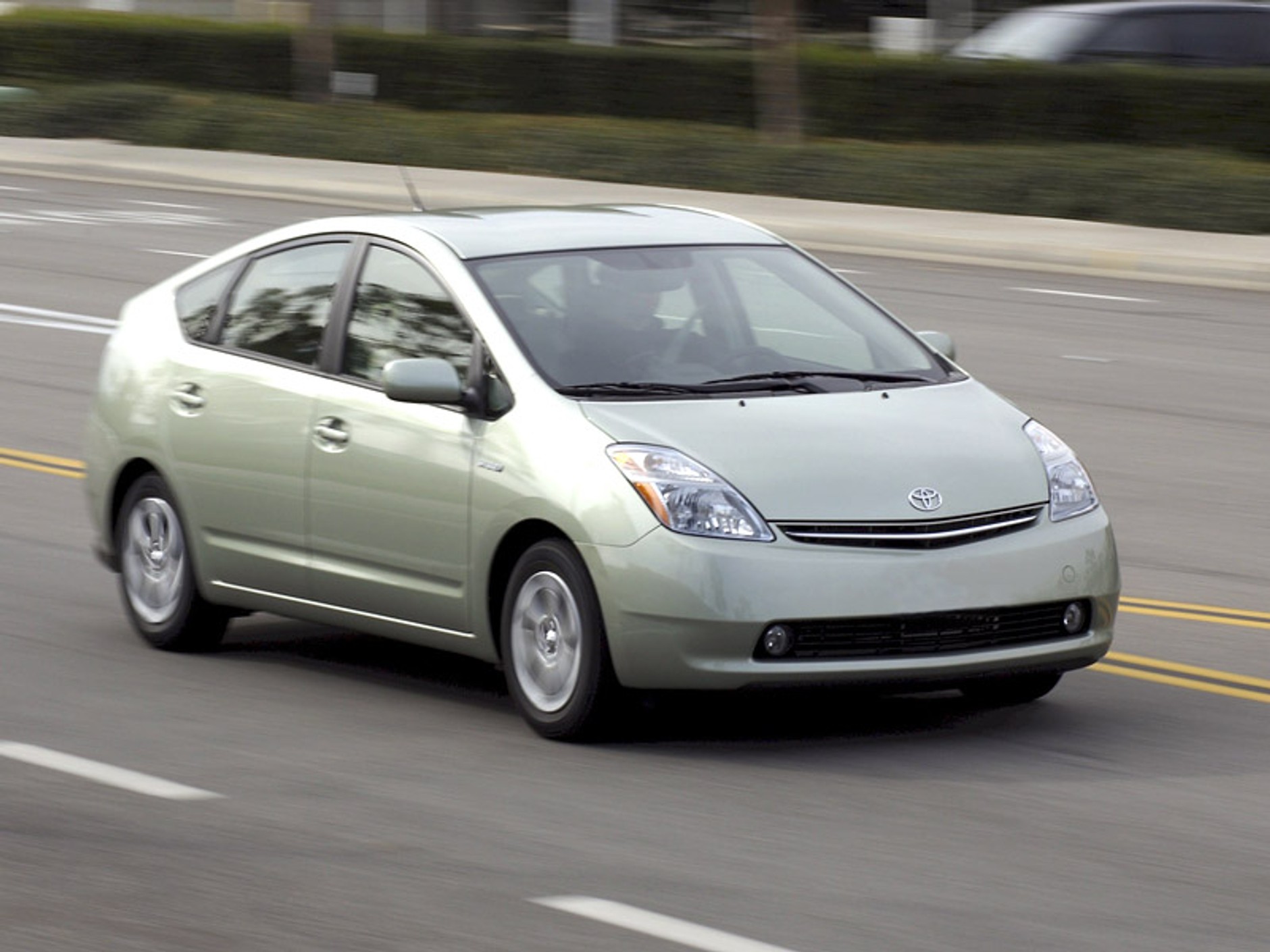 Toyota: ponad milion sprzedanych Priusów
