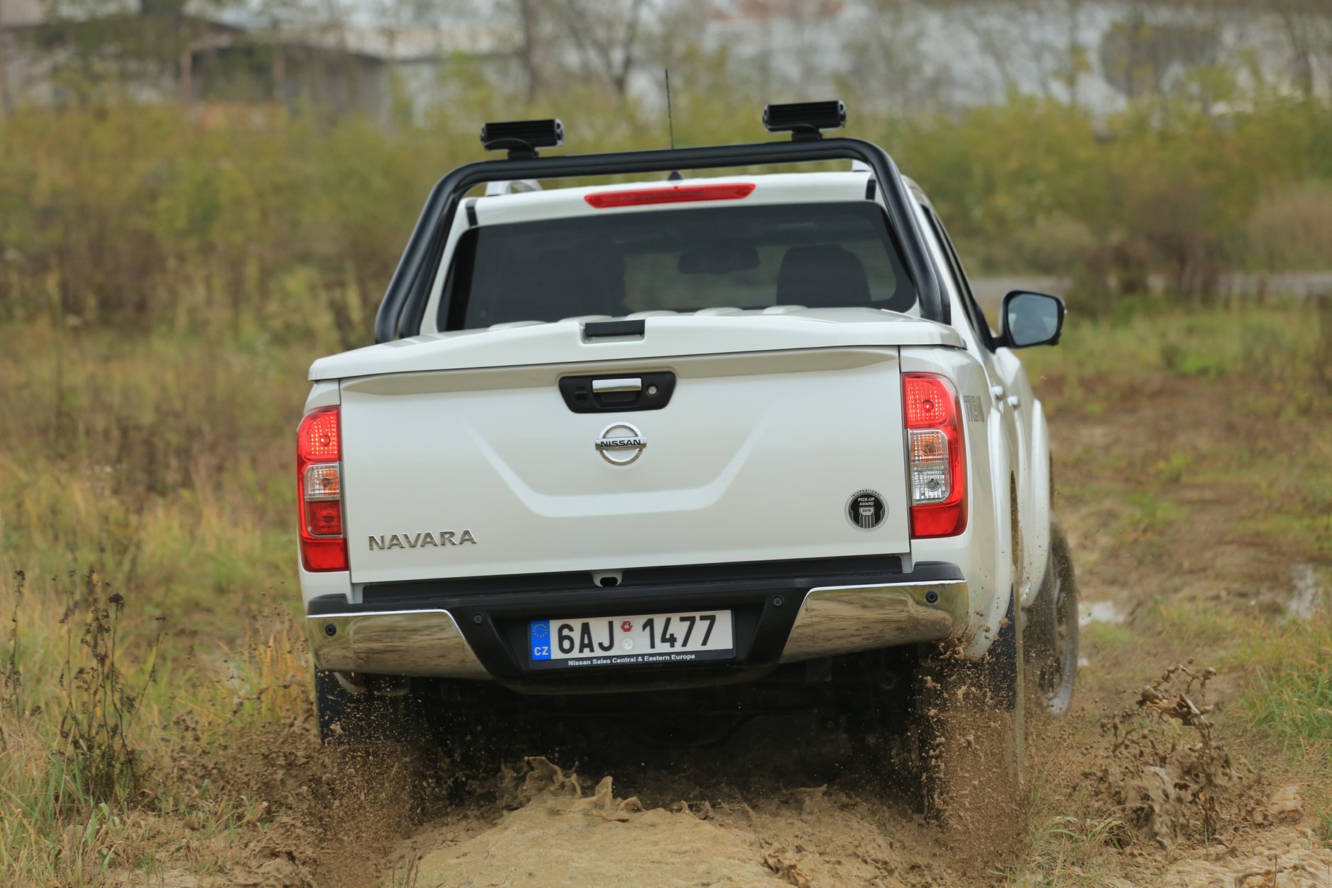 Nissan Navara Trek