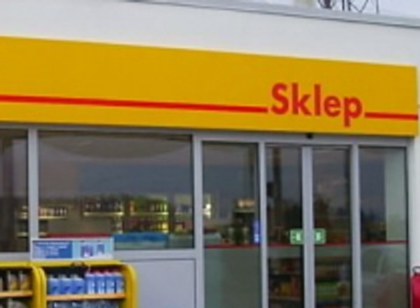 Shell: dziesięć nowych stacji paliw