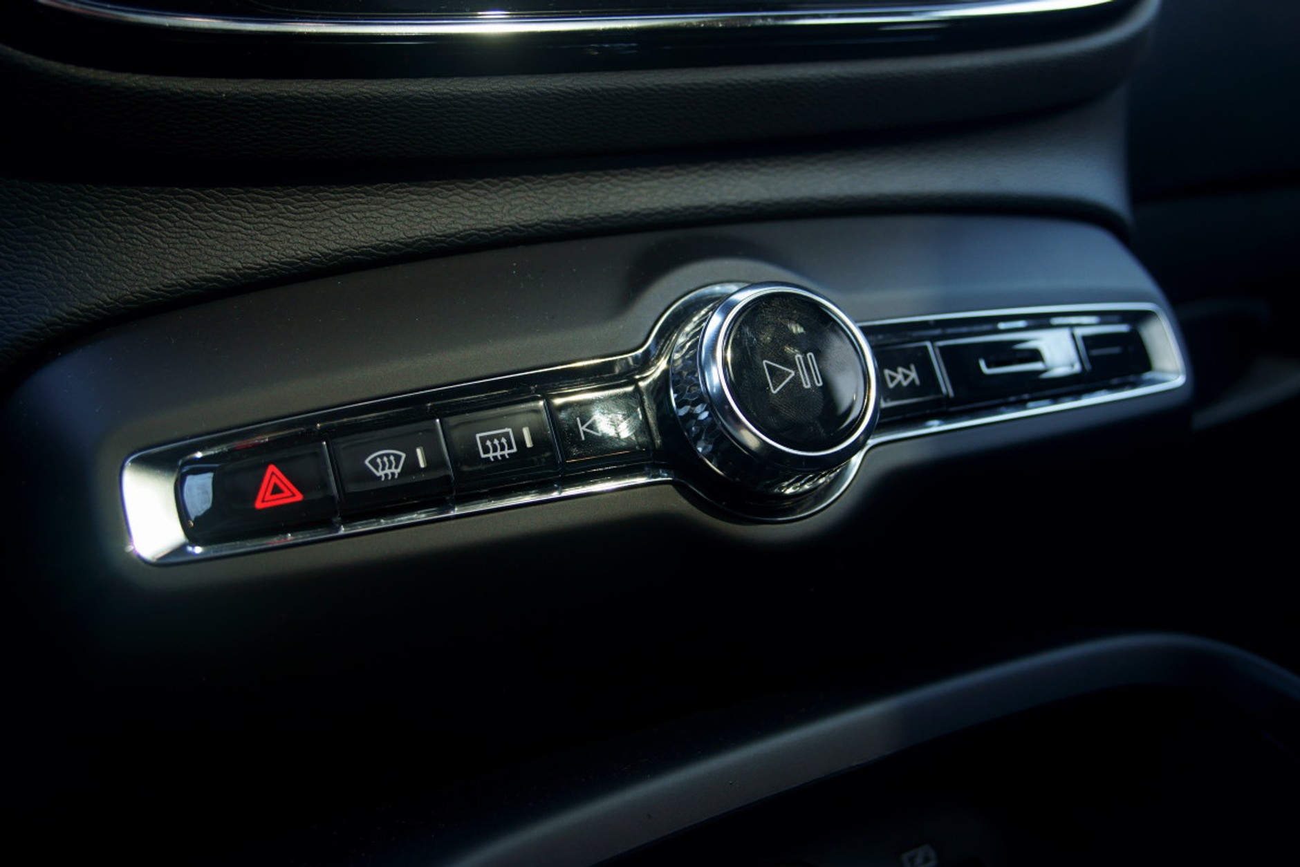 Volvo C40 Recharge P8