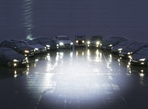 Czy można założyć LED-y do lamp halogenowych? Wyniki testu ADAC