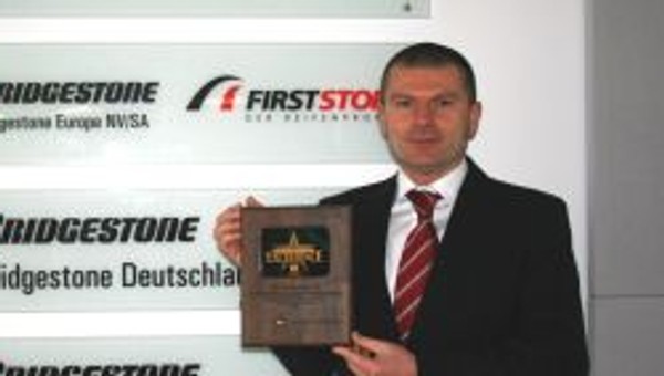 Bridgestone nagrodzony przez firmę John Deere