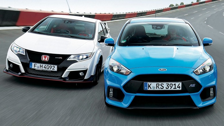 Honda Civic Type R kontra Ford Focus RS - który hot-hatch jest lepszy na torze?