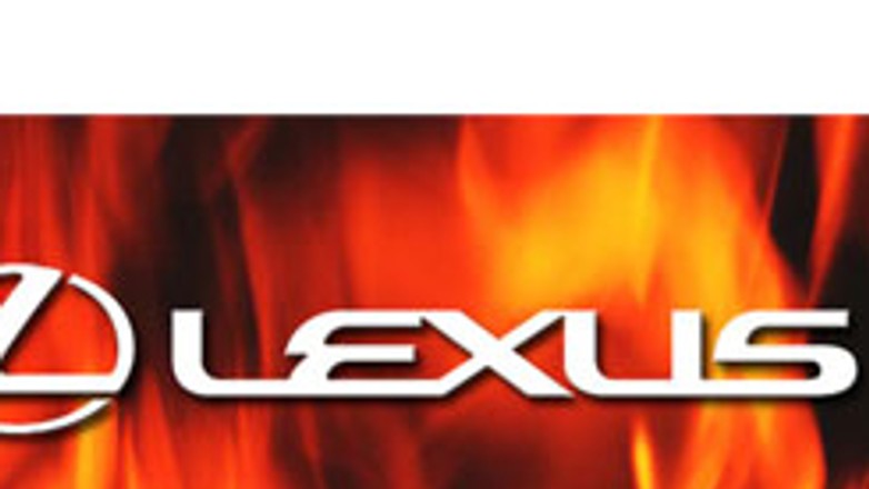 Płonące Lexusy - kolejna akcja serisowa Toyoty