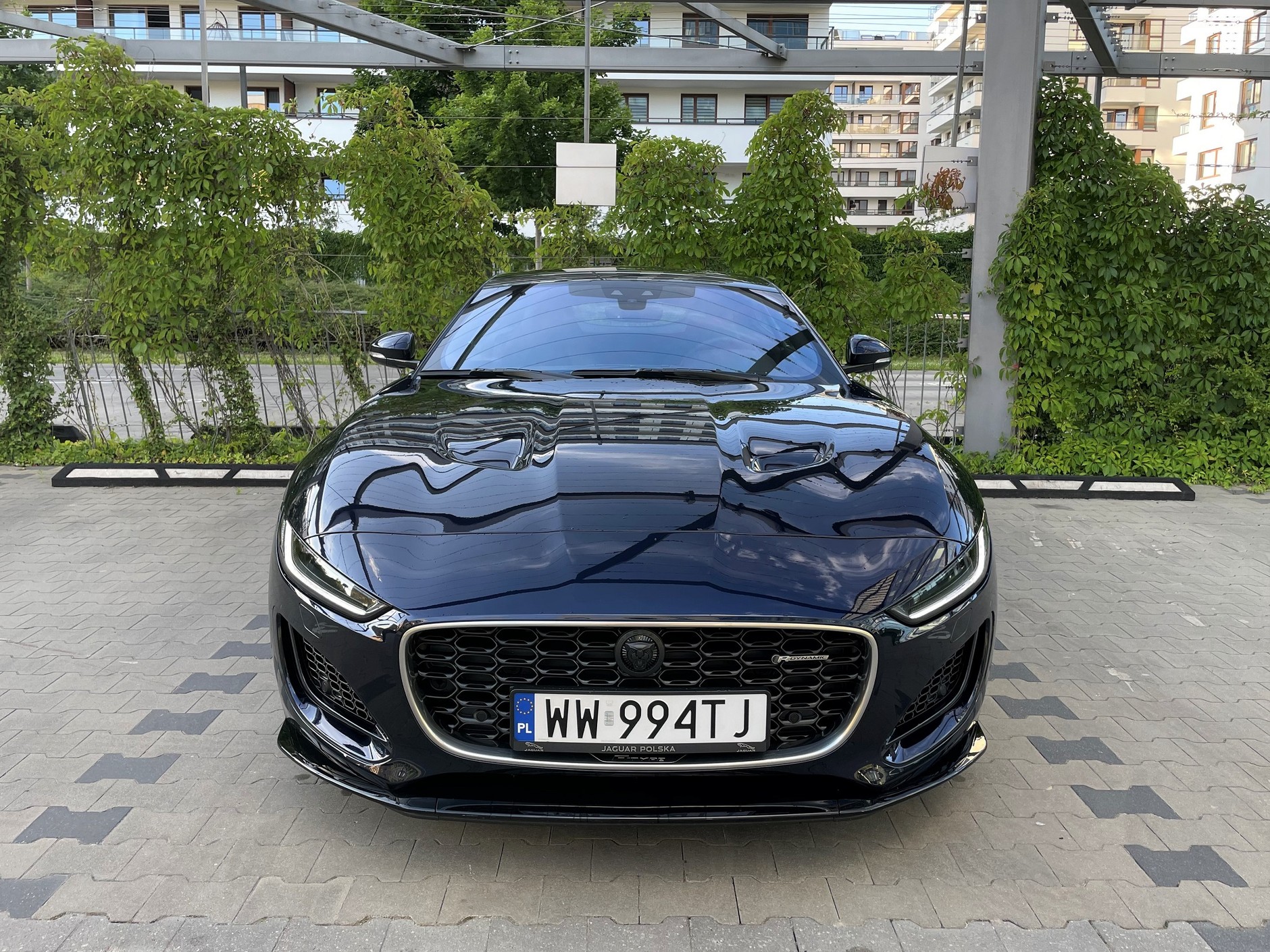 Jaguar F-Type Coupé 2.0 P300 R-Dynamic