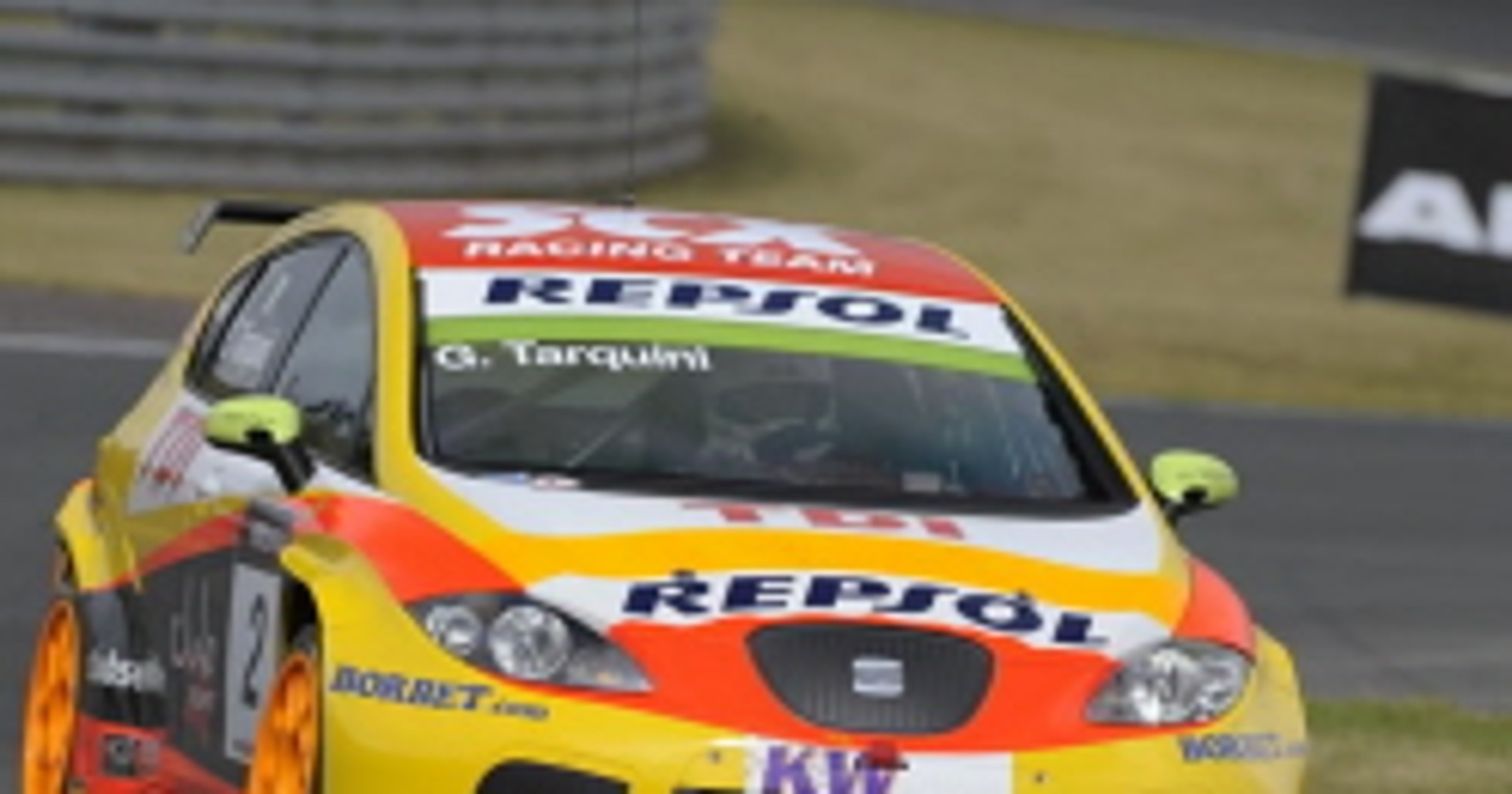 WTCC: trzy miejsca Seata na podium w Oschersleben