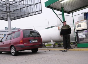 Jak wybrać instalację LPG: czyli, zapłać mniej na stacji