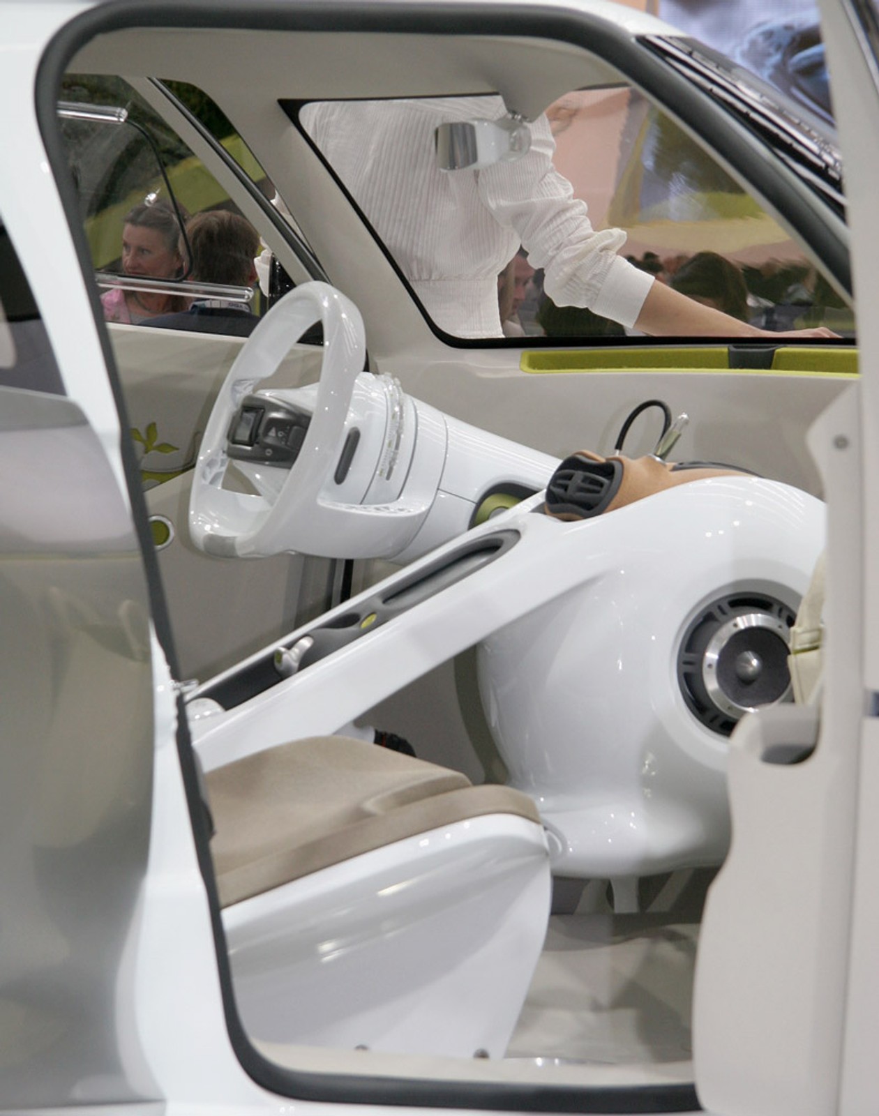 IAA Frankfurt 2009: jak dojechać, gdzie kupić bilet - informacje praktyczne dla zwiedzających