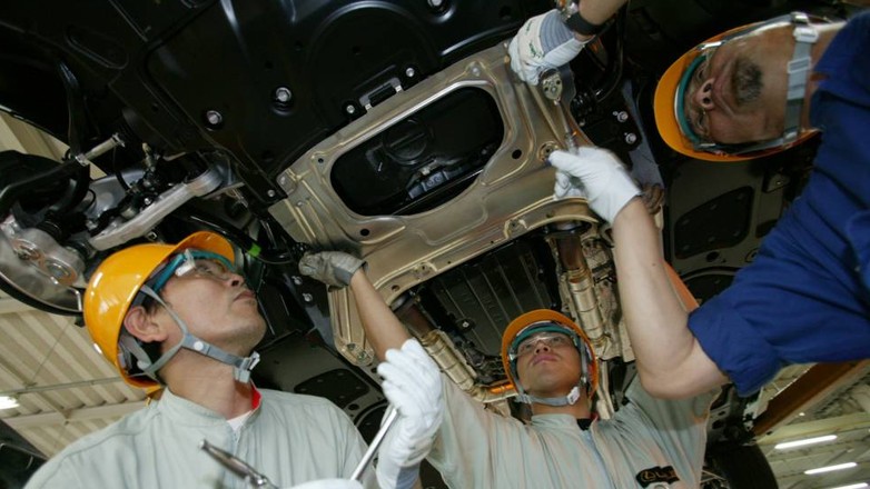 Toyota i Honda: przerwy w produkcji jednak dłuższe