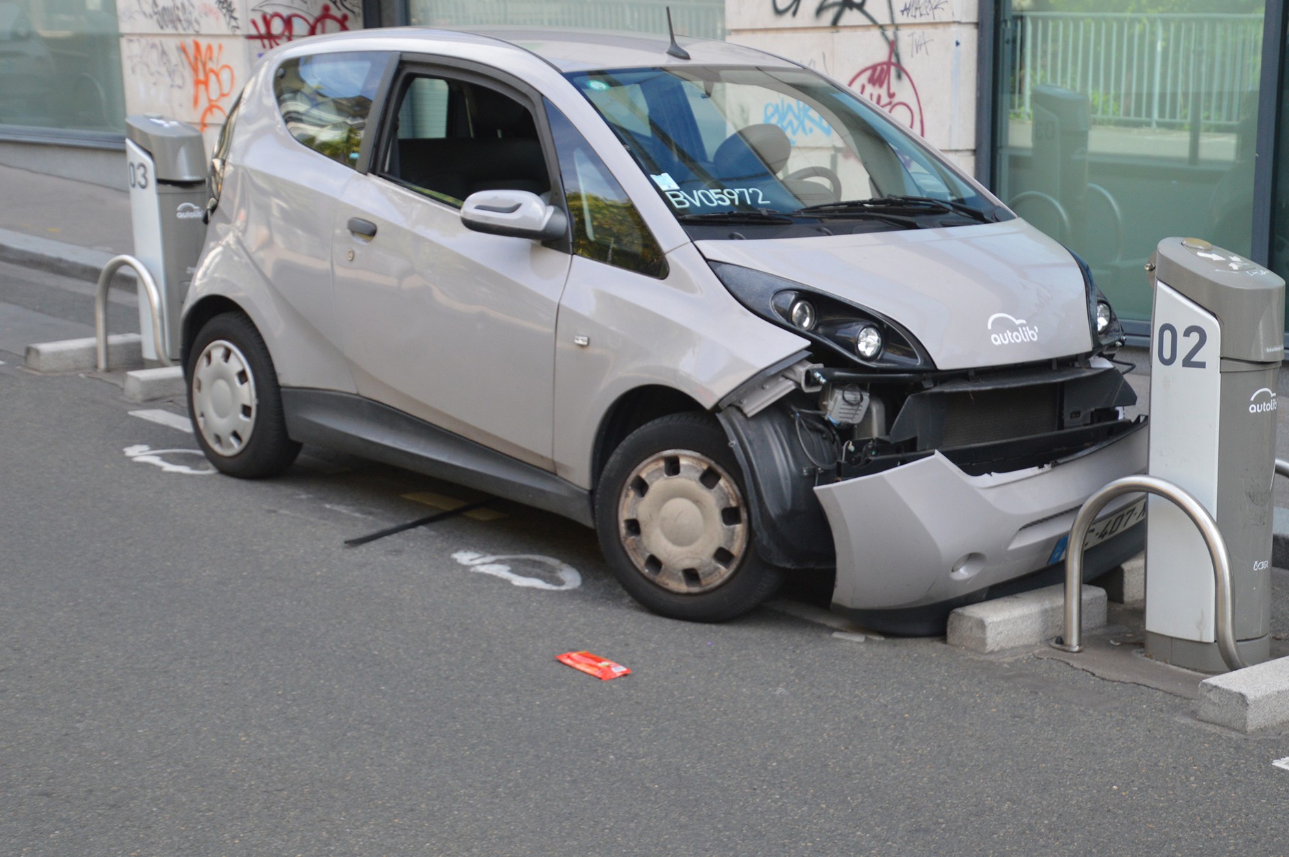Auta elektryczne po carsheringu, których nikt nie chce