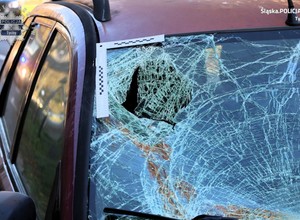 49-latek w mitsubishi potrącił go na pasach. 68-latek trafił do szpitala