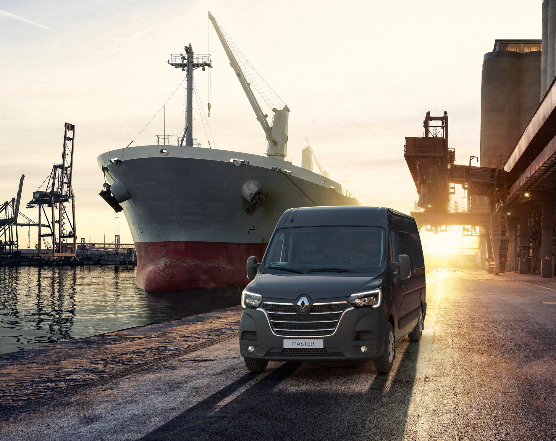 Renault Trafic i Renault Master – modele do zadań specjalnych