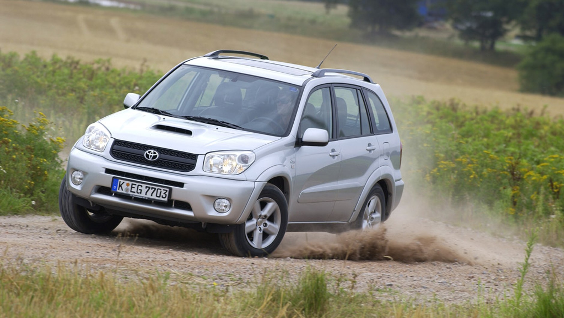 Honda CR-V kontra Freelander i Toyota RAV4: sposoby na tanią jazdę z napędem 4x4