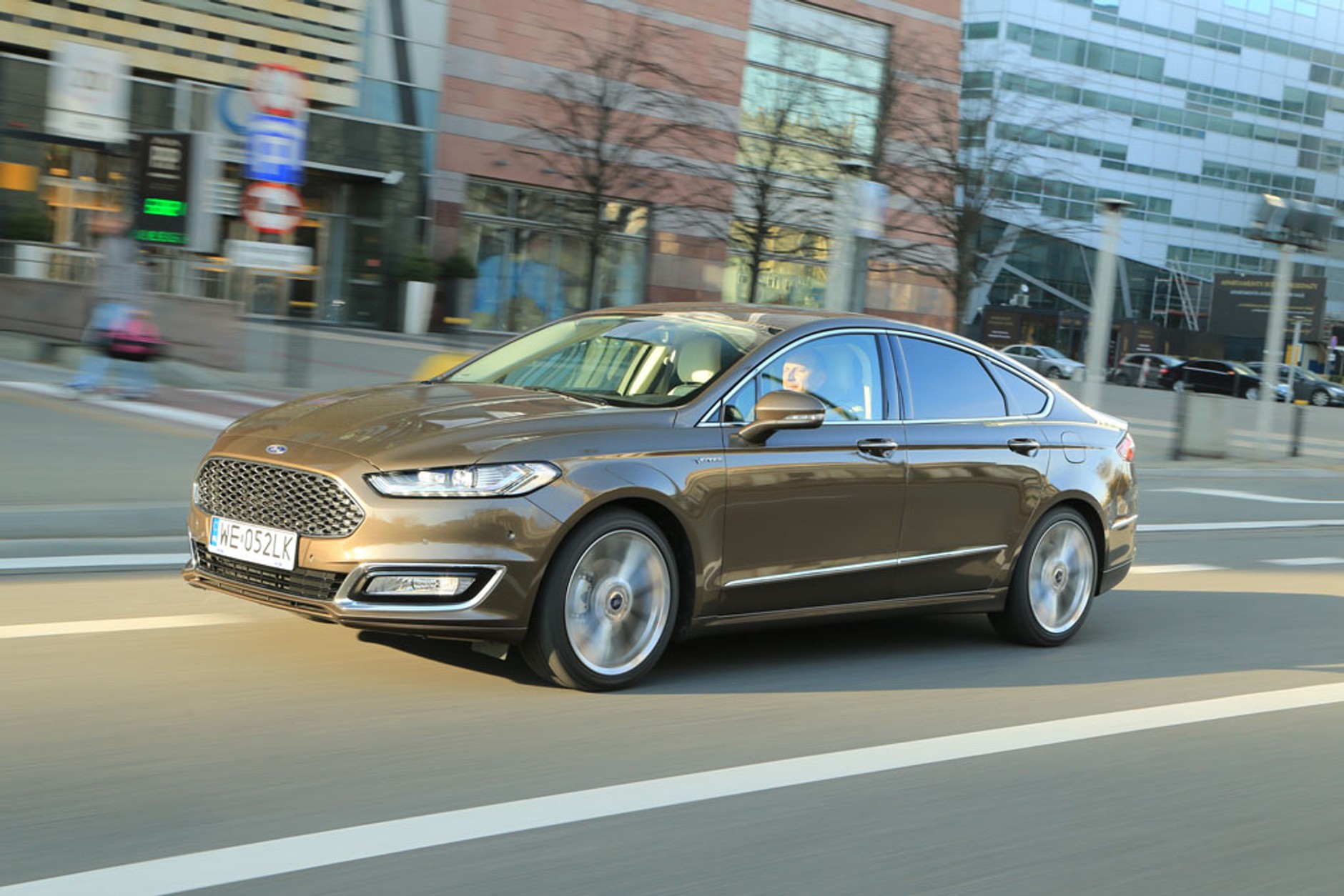 Ford Mondeo Vignale - Ford chce być Premium