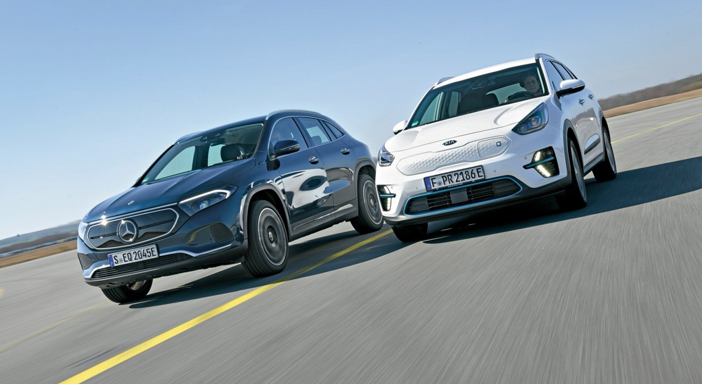 Czy ten duet zelektryfikuje motoryzację? Mercedes EQA kontra Kia e-Niro