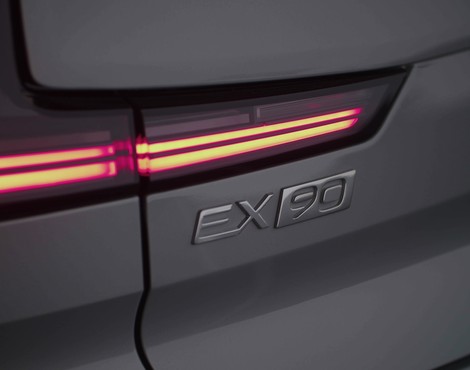 Volvo EX90