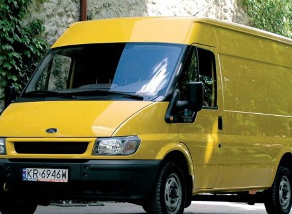 Ford Transit (2000-2006): kanciasty 40-latek