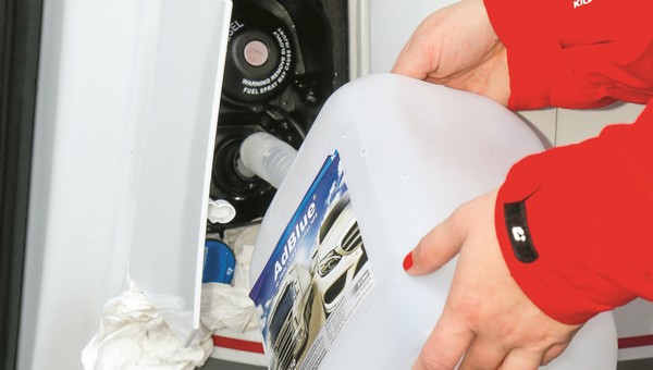 Problem z AdBlue: dolałem płynu, a auto tego nie zauważyło!