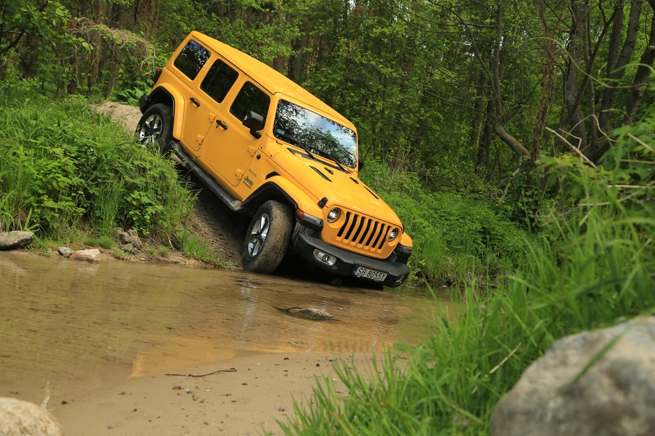 Jeep Wrangler Sahara 2.0 T