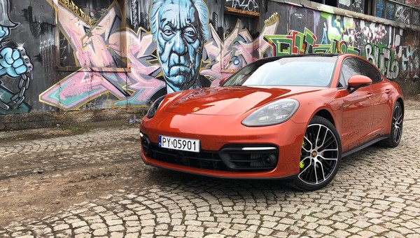 Porsche i papaja? Panamera w "smakowitym" wydaniu