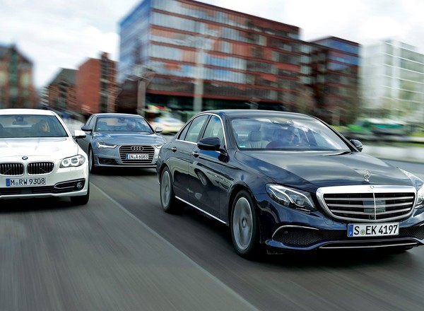 Mercedes wyhamował konkurencję - porównanie nowej klasy E z Audi A6 i BMW serii 5
