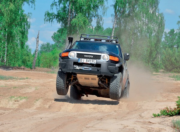 Test Toyoty FJ Cruiser z instalacją LPG