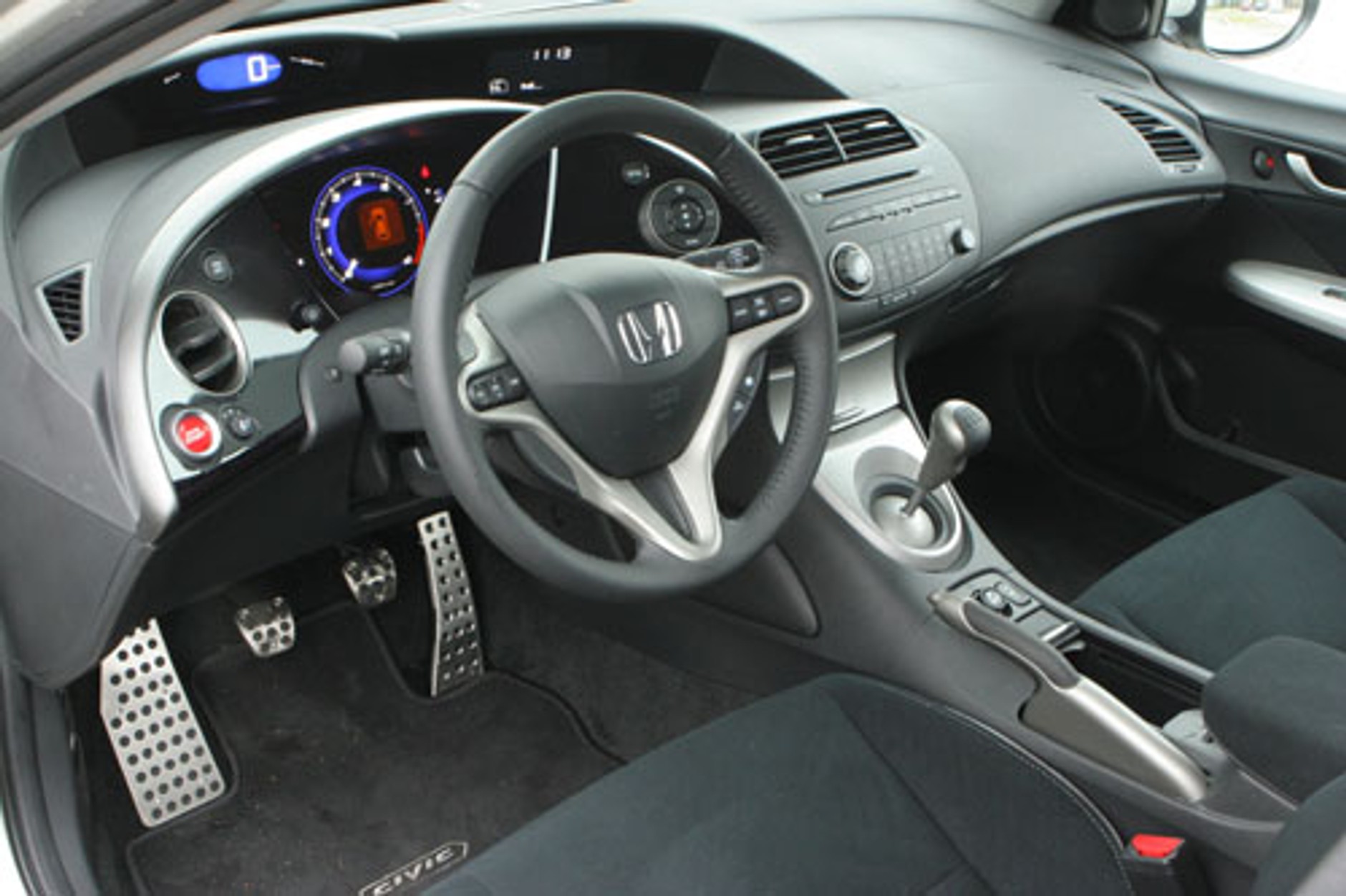 Honda Civic 1.8, Seat Leon 2.0 FSI, VW Golf 1.4 TSI - Zapewniają mocne wrażenia