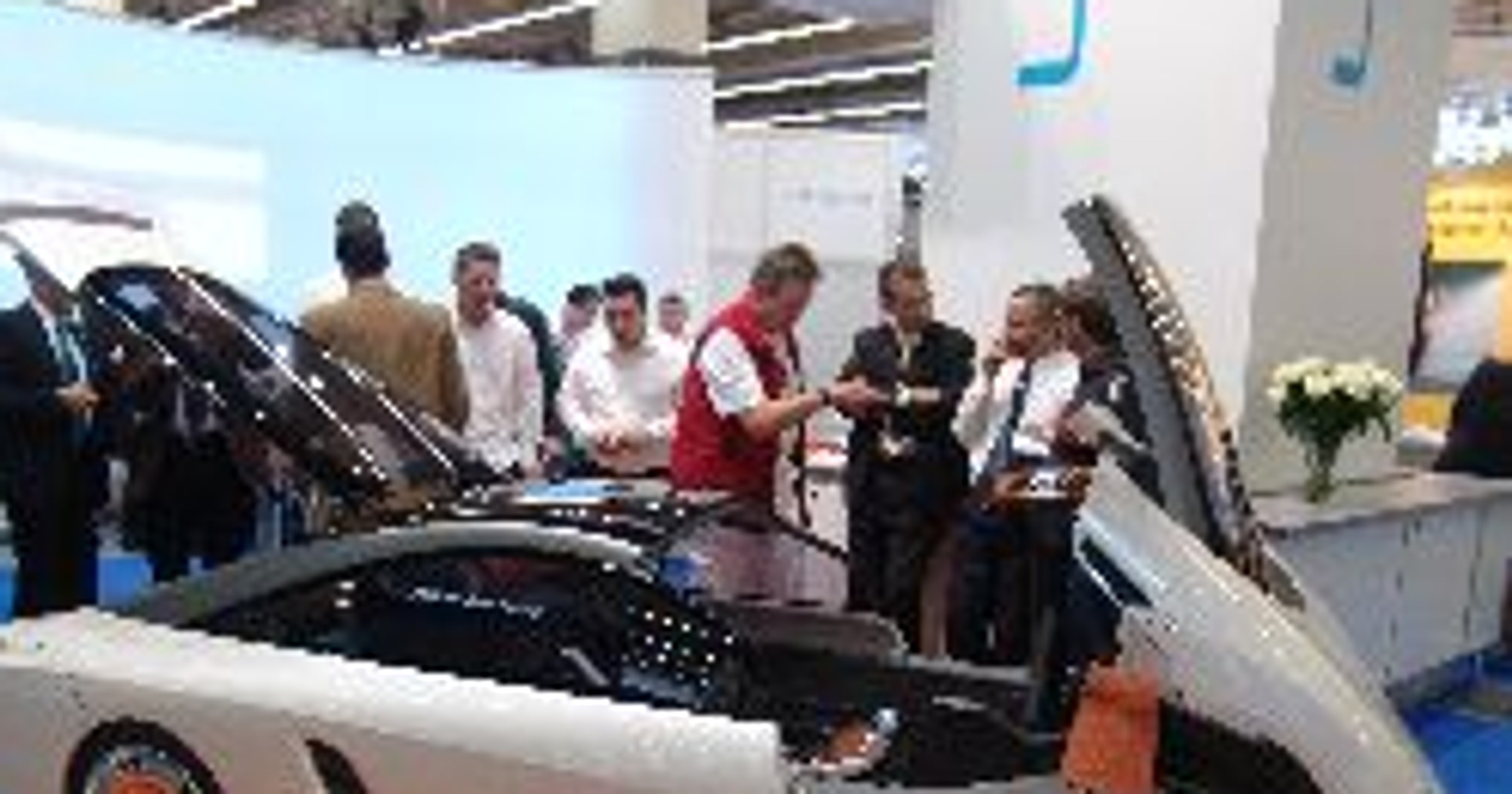 IAA Frankfurt 2007: Loremo – ekologiczny pojazd podczas jazdy (wideo)