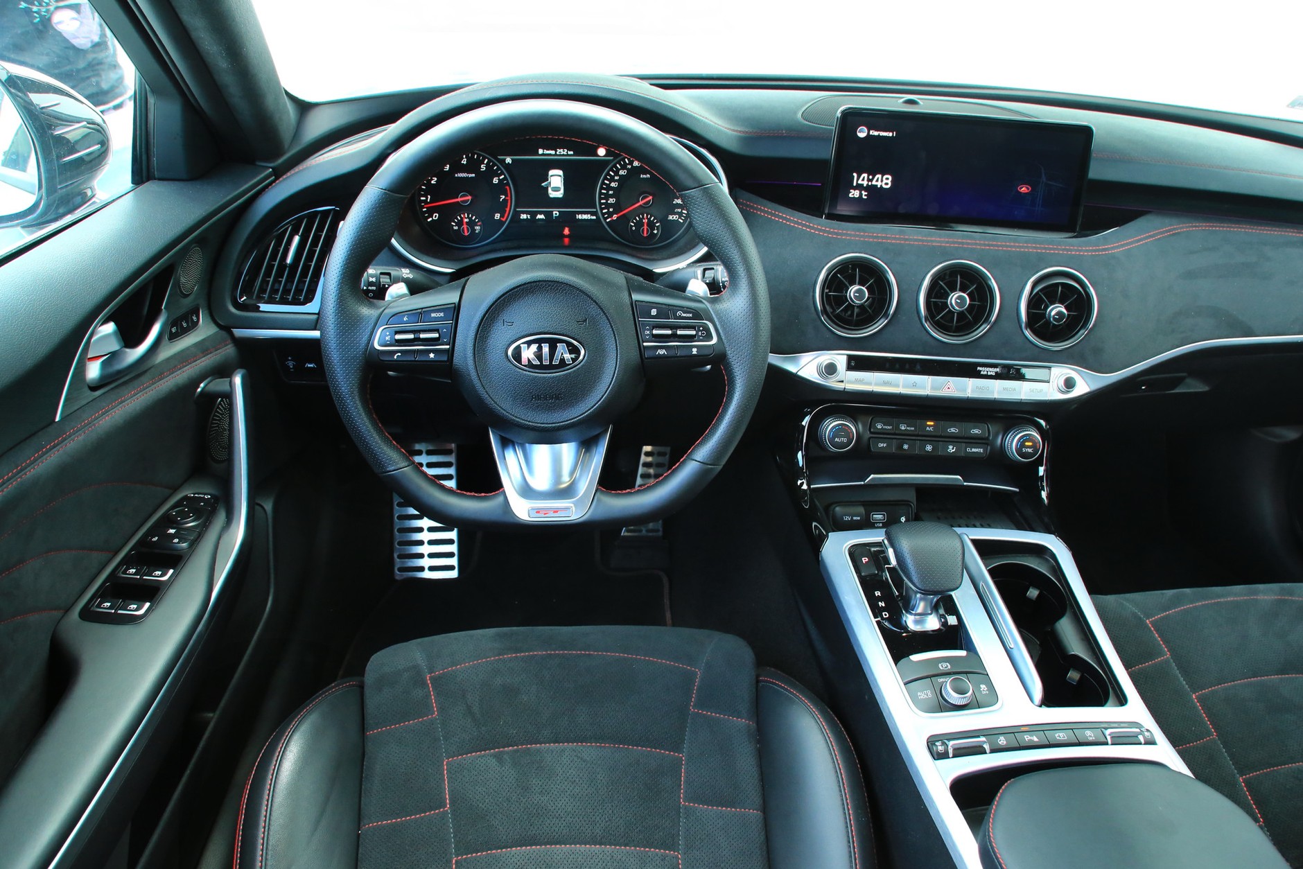 Kia Stinger GT 3.3 V6 T-GDI