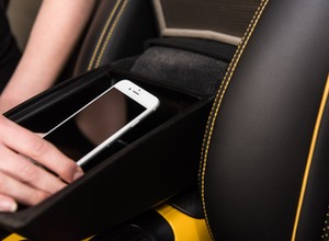 Apple: nie przeszkadzać w trakcie jazdy z telefonem