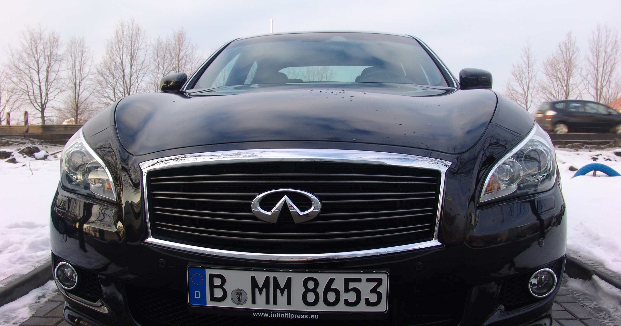 Infiniti M – luksus dla biznesmena 