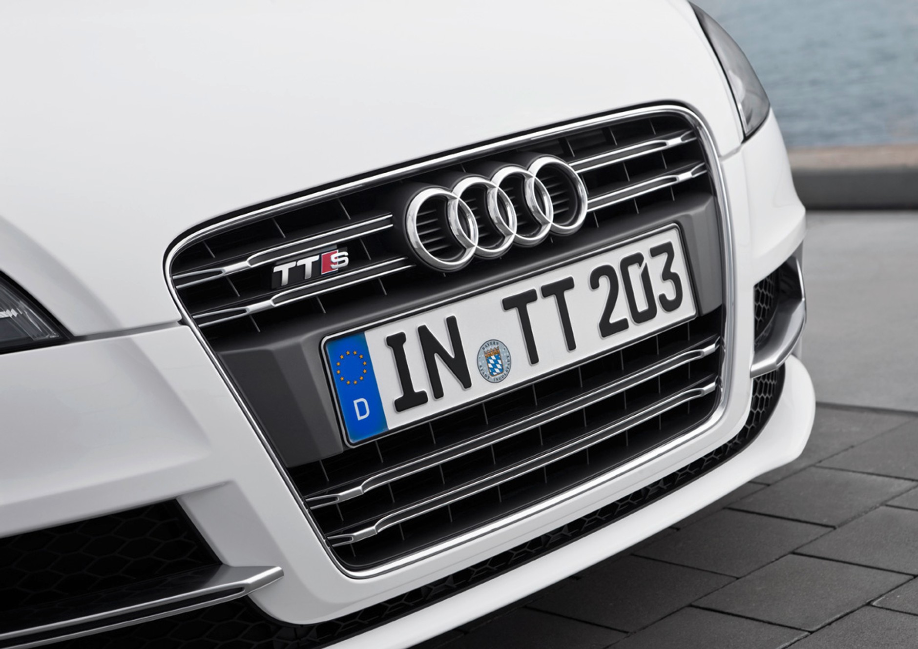 AMI 2010: Audi TT po wiosennym faceliftingu