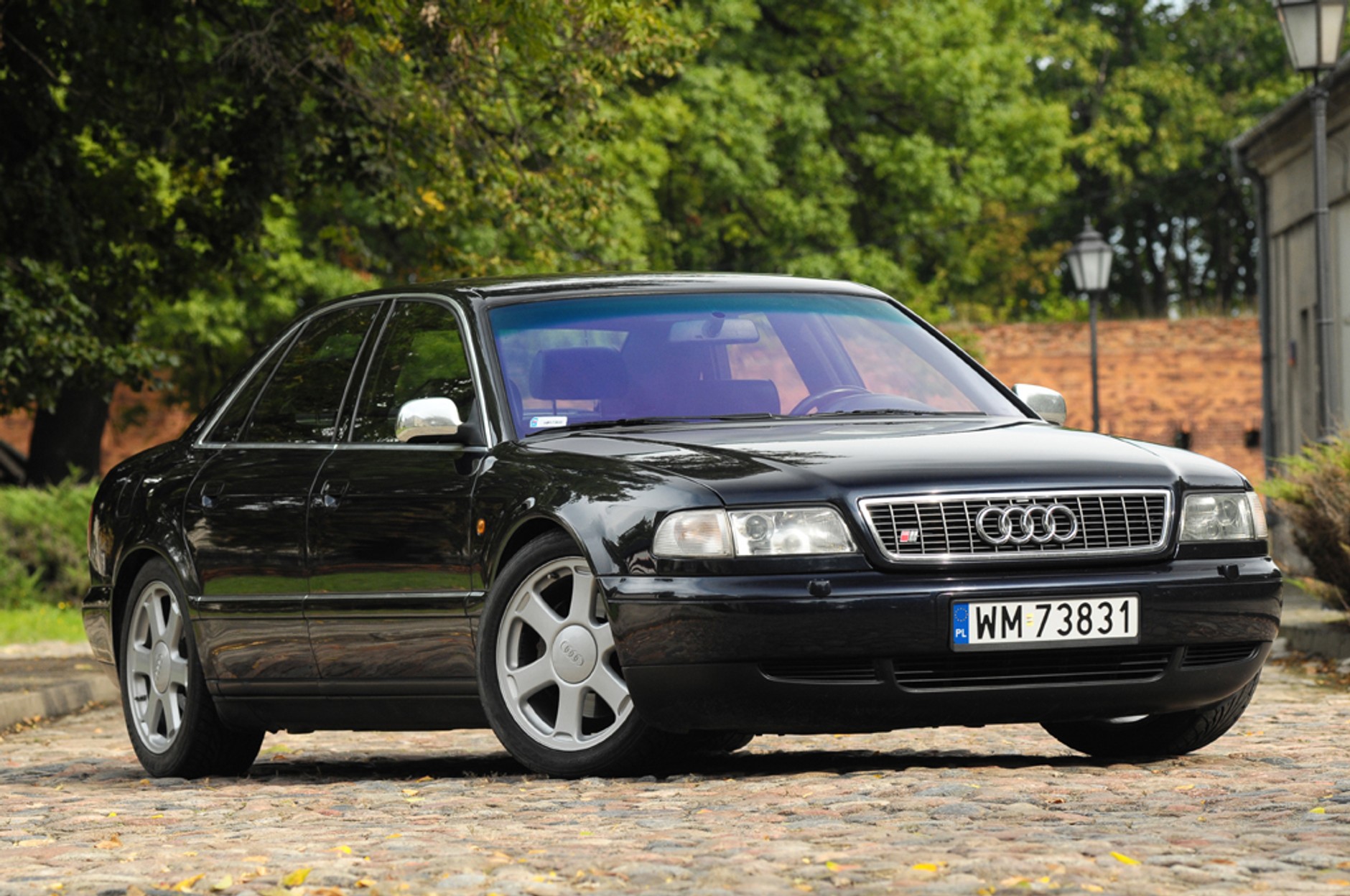 Audi A8 (1994-2002) - Wciąż nie na każdą kieszeń