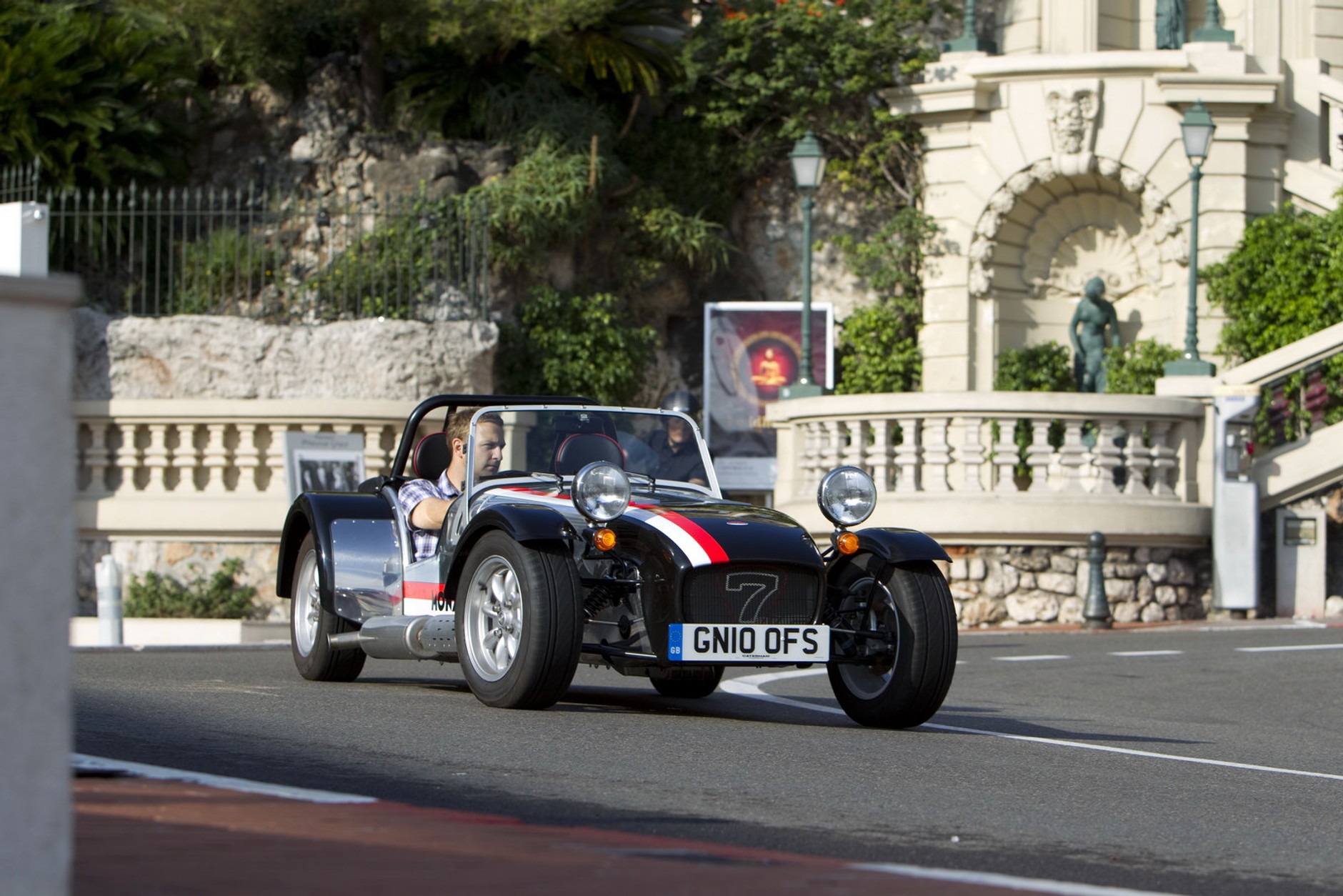 Caterham prezentuje Roadsport 125 Monaco Special Edition
