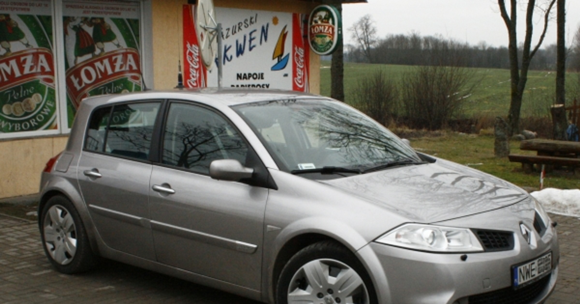 Nieoznakowany radiowóz olsztyńskiej policji