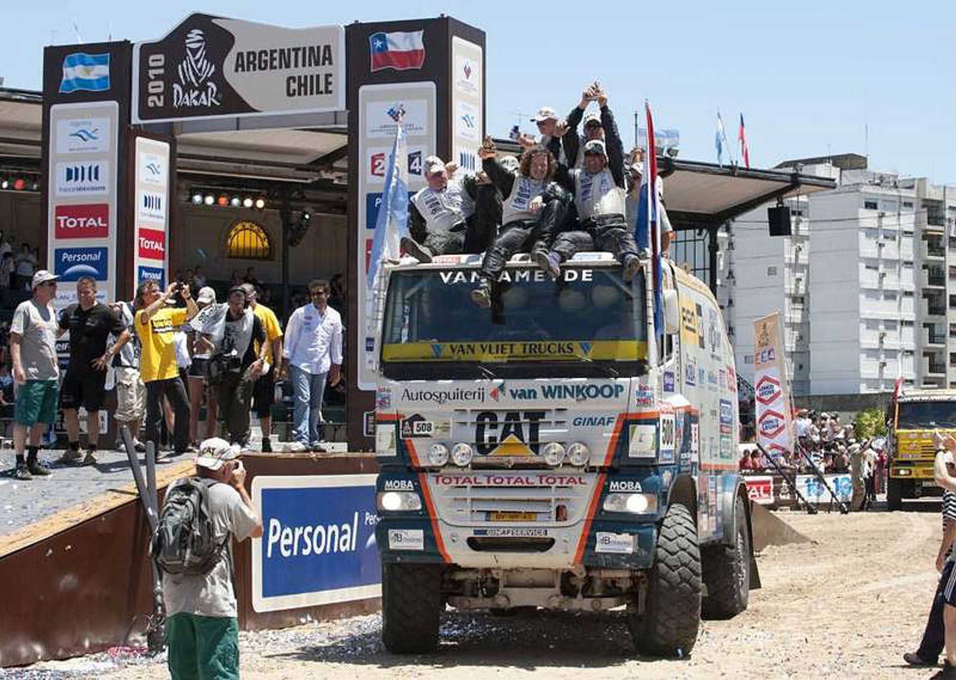 Rajd Dakar 2010: zwycięzcy, tabele, najlepsze ujęcia wideo